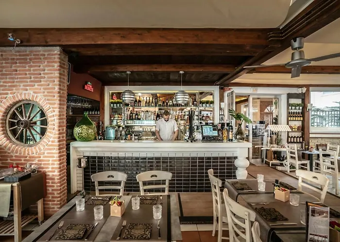 Ciccio_bed לינה וארוחת בוקר אגרופולי